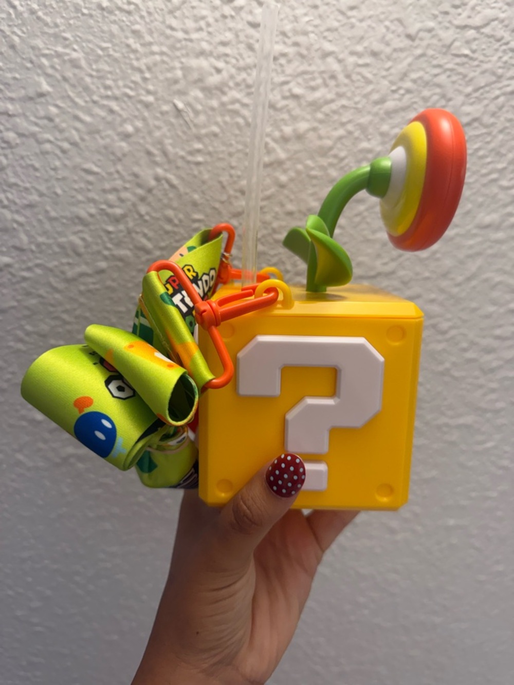 Fireflower Sipper from Super mario world at Super Nintendo world - Picture 2 of 2